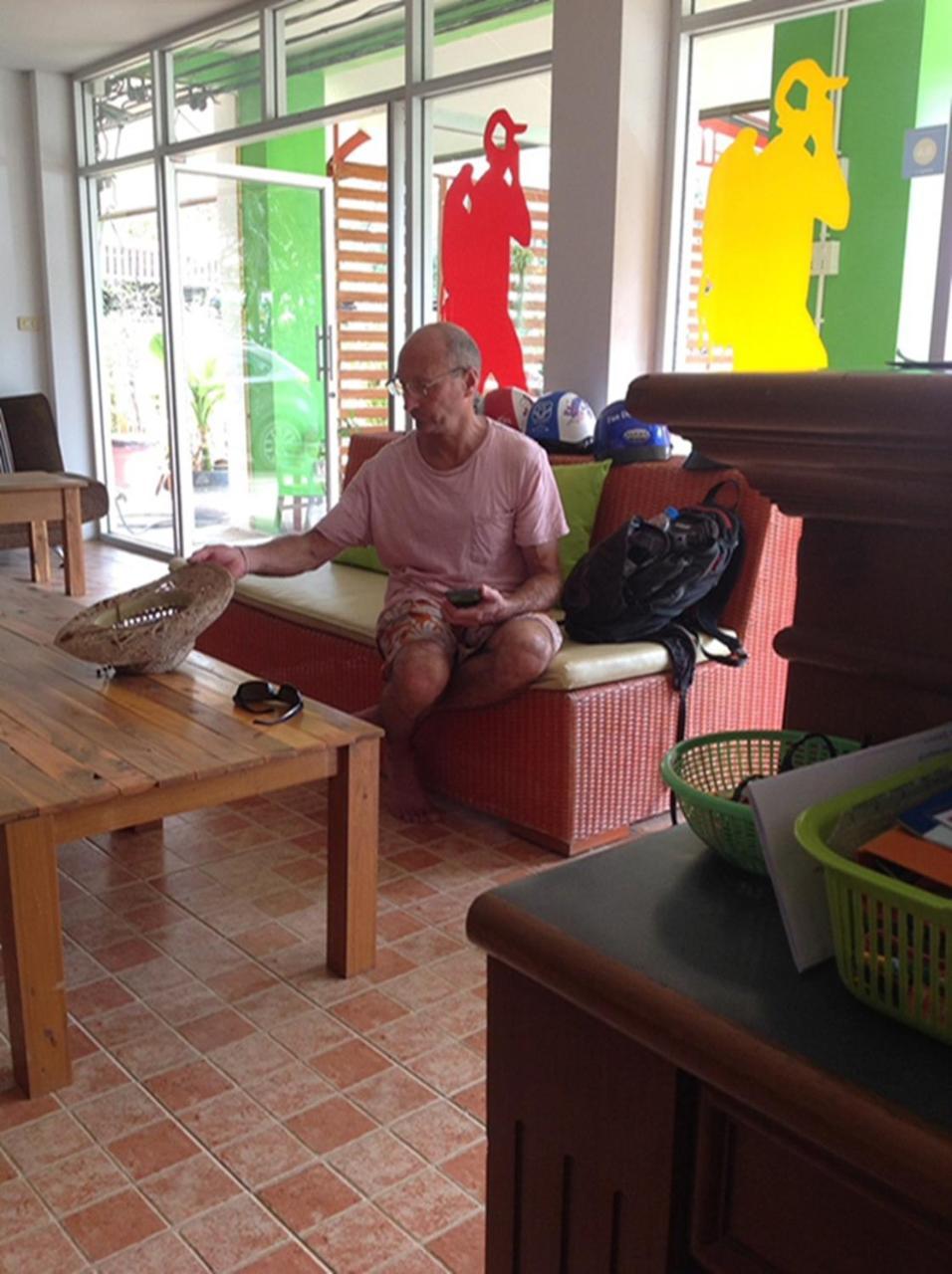 Fan Dee Hostel Koh Lanta Exterior photo