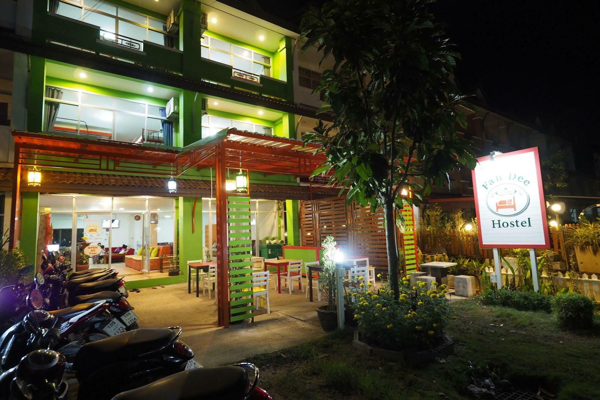 Fan Dee Hostel Koh Lanta Exterior photo