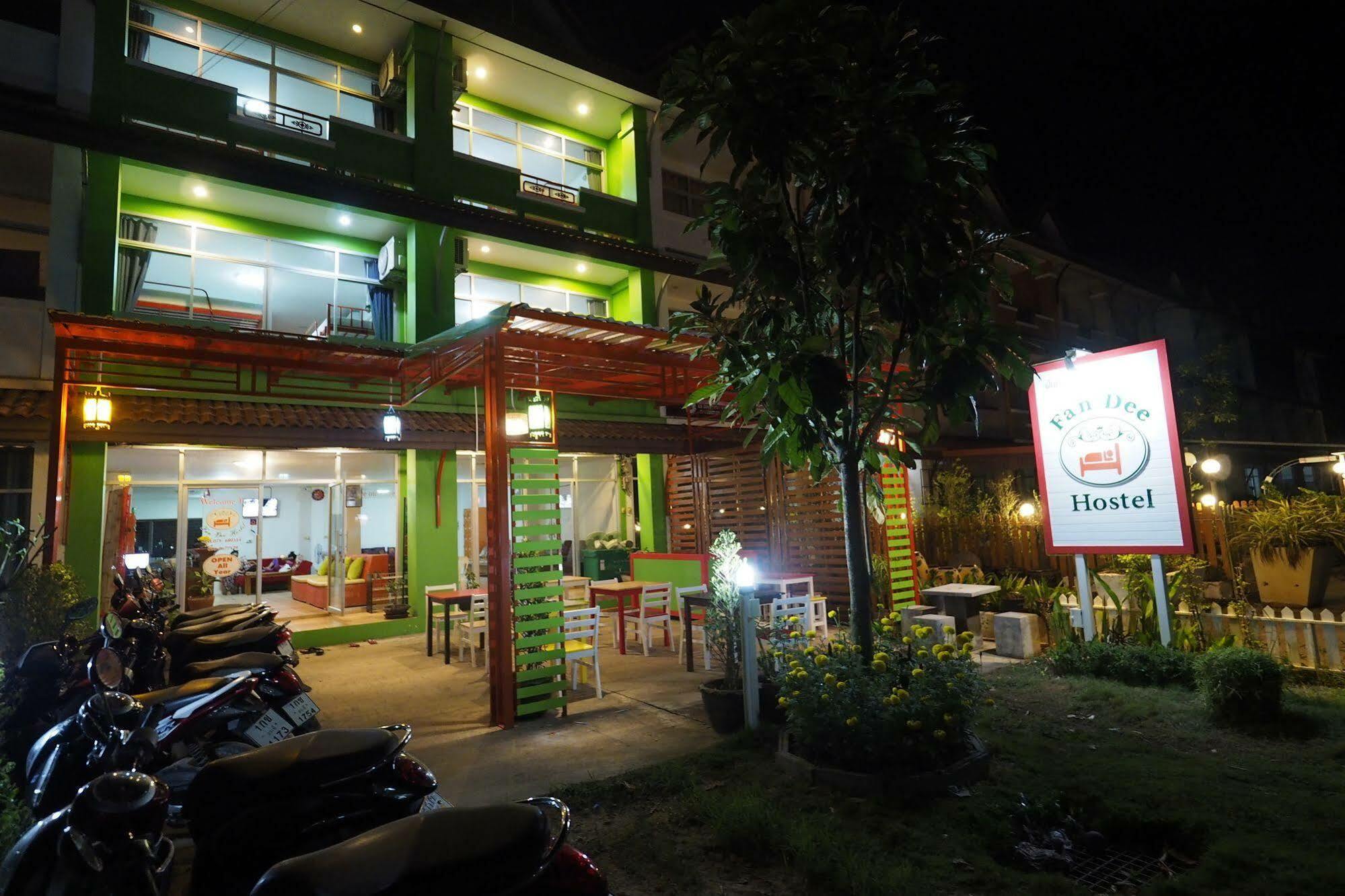 Fan Dee Hostel Koh Lanta Exterior photo
